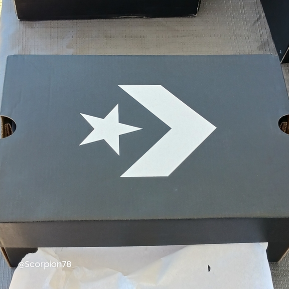 Converse CTAS  Lift Embroidered Bracelet Shoes Size 6 Wom - Picture 9 of 11